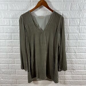 CP Shades Velvet Tunic Womens XS Green Long Sleeve V-Neck Flowy Top